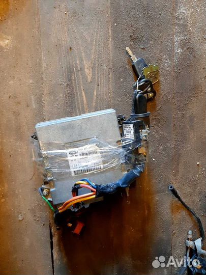 Эбу мозги комплект Пежо 406 1.8 8кл 1999 год