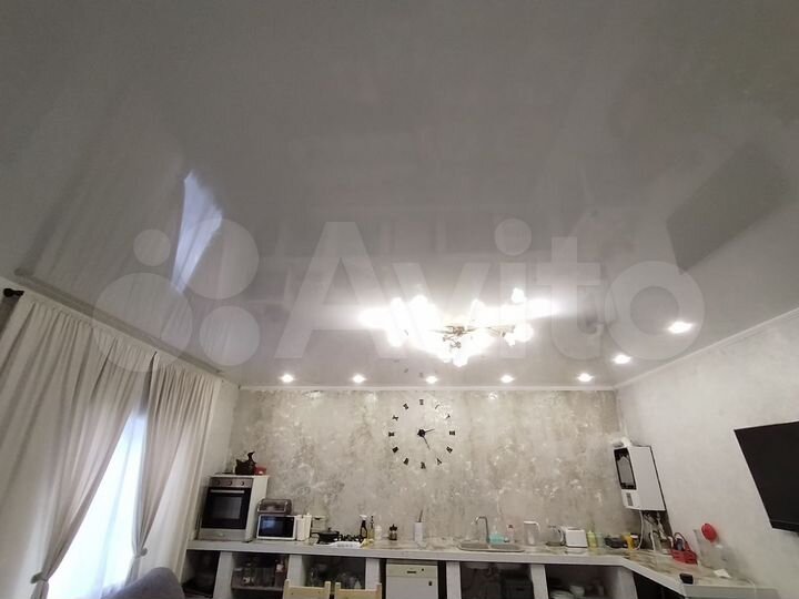 Дом 223,8 м² на участке 4,7 сот.