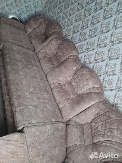 Продается угловой диван