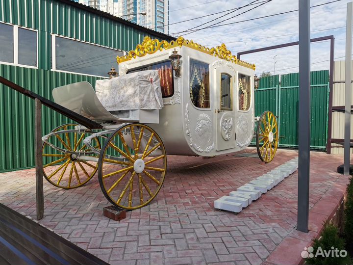 Карета (ручная работа) фаэтон для лошади