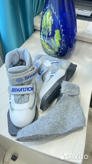 Лыжи с лыжными ботинками р.30