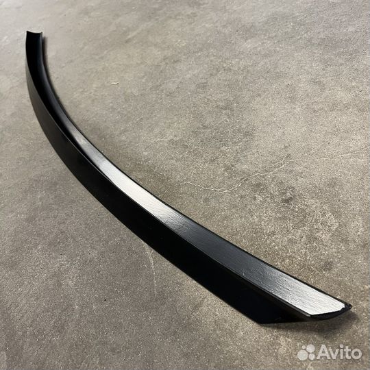 Лип-Спойлер 