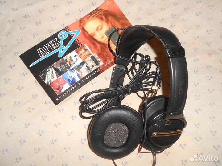 Наушники профессиональные Apex HP60 (65)