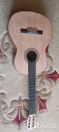 Yamaha c40m