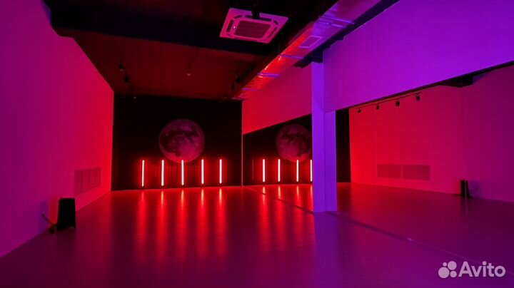 Аренда зала для танцев йоги фитнеса семинаров