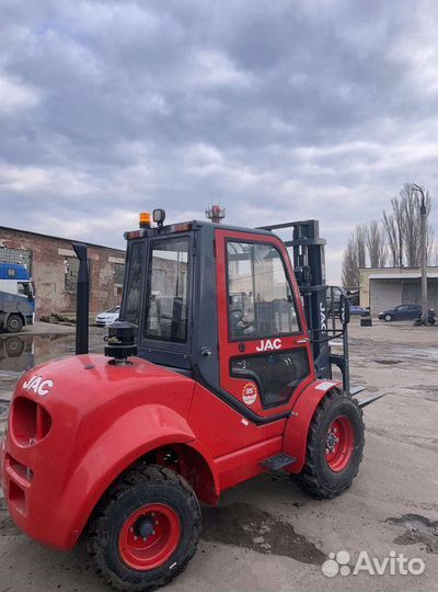 Вилочный погрузчик JAC CPCD35, 2023