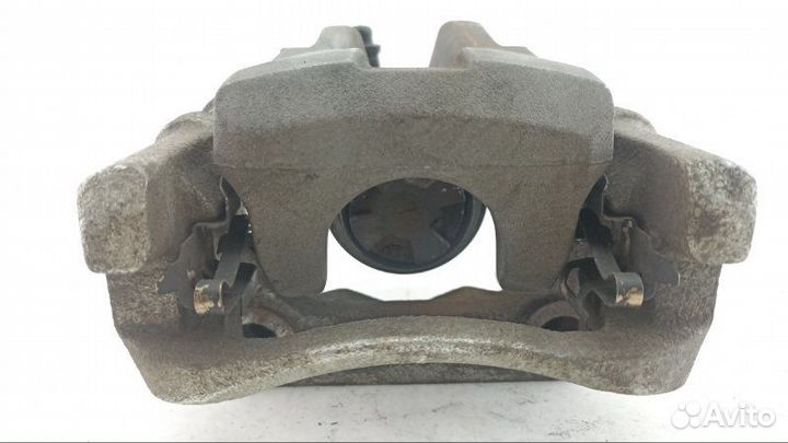 Суппорт задний левый Toyota Corolla ZRE151 2010