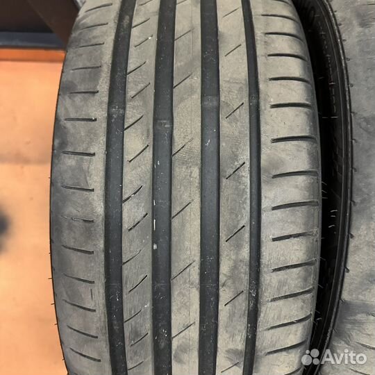 Kumho Ecsta PS71 235/40 R18