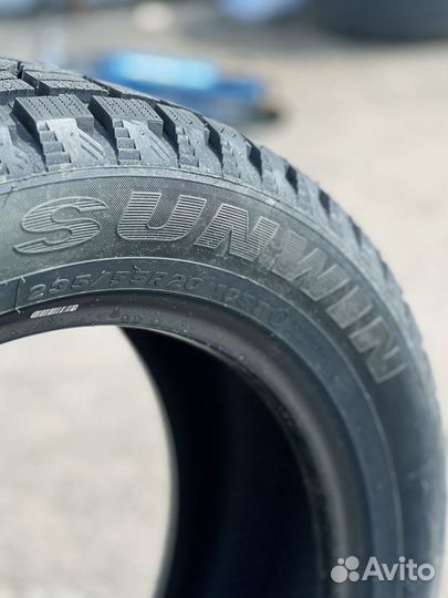 Sunwide Sunwin 235/55 R20 120U