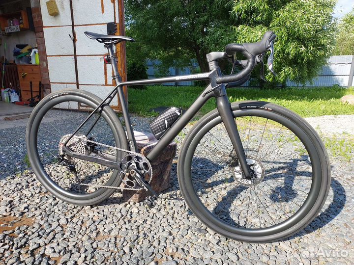 Карбоновый гравийный велосипед 8.1кг