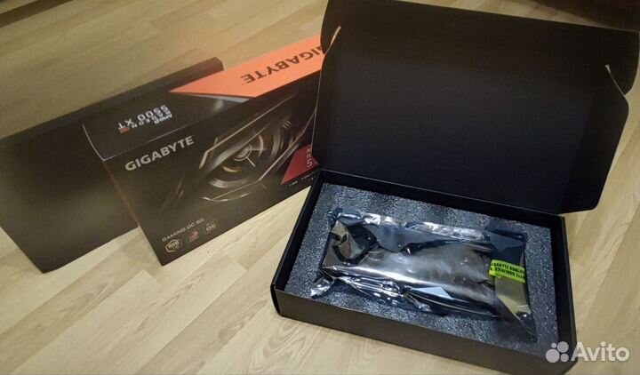 Видеокарта Gigabyte RX5500XT 8G