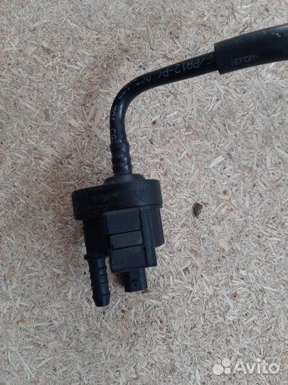 Клапан топливного бака Volkswagen Passat B7 CCZ