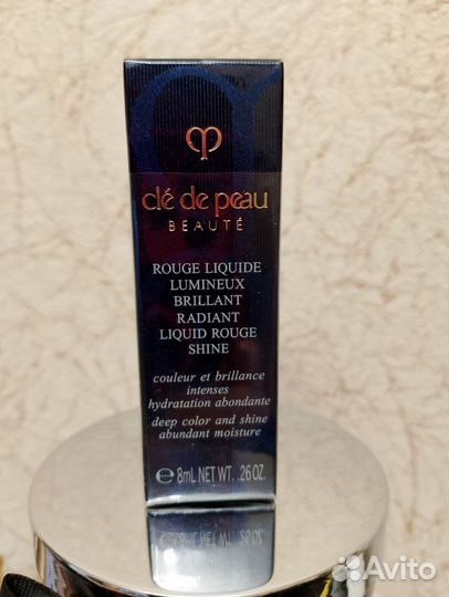 Помада, блеск для губ