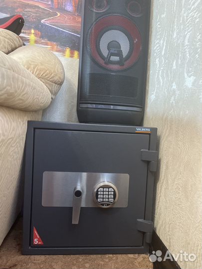 Сейф огневзломостойкий valberg Гарант Евро 46 EL