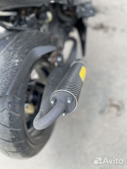 Глушитель Hi-per 2 на aprillia sr50