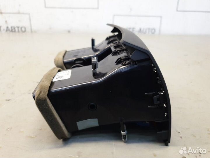 Воздуховод центральный Bmw 7 F01 4.4 N63 2013