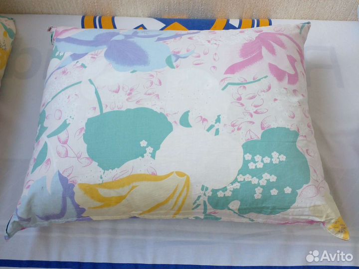 Диванные подушки на дачу бу