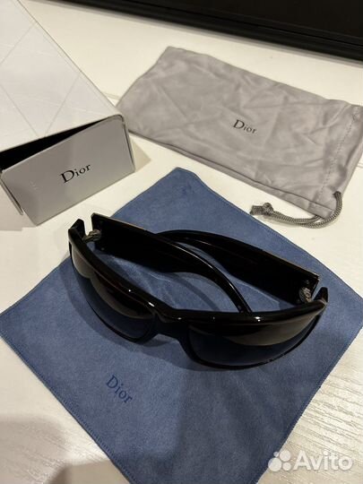 Солнцезащитные очки женские dior