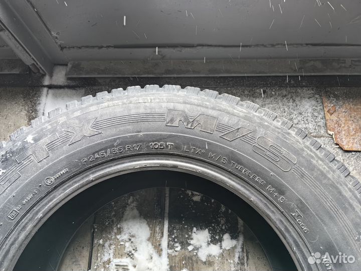 Michelin LTX M/S 245/65 R17