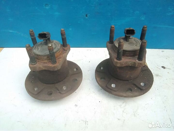 Ступица задняя Opel Astra H