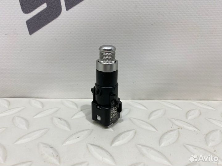 Регулятор дефлектора салона задний Mercedes