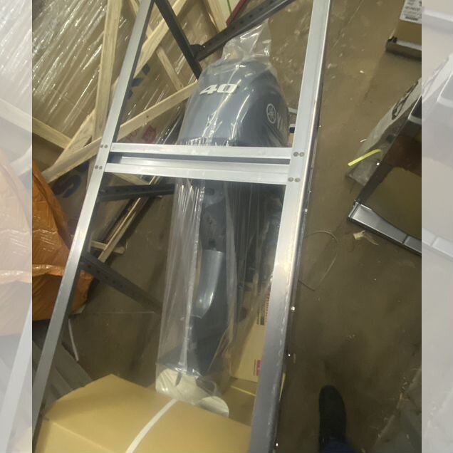 В наличии новый Yamaha F40fetl F30betl (нога L)