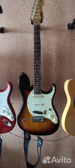 Электрогитара vintage