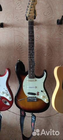 Электрогитара vintage