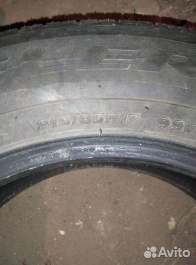 Yokohama A.Drive AA01 215/65 R17