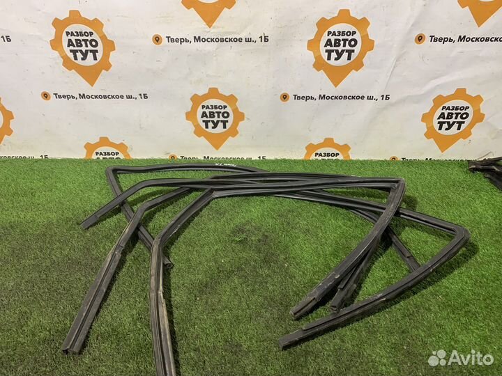 Уплотнители стекол LADA granta