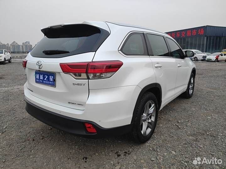 Toyota Highlander 2.0 AT, 2021, 28 000 км