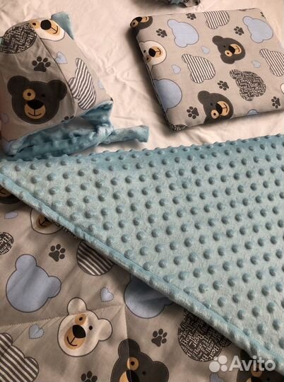 Комплект для новорожденного одеяло и подушка