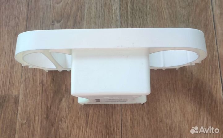 Держатель полка