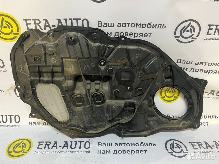 Панель двери передней правой Мазда 6