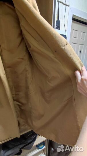 Женское бежевое пальто 44