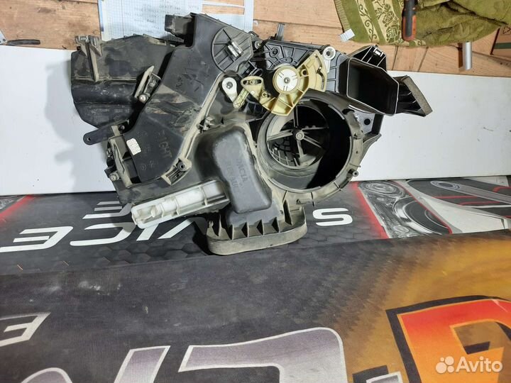 Корпус отопителя Renault Logan 1