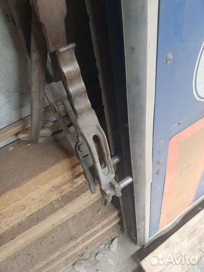 Ворота на полуприцеп