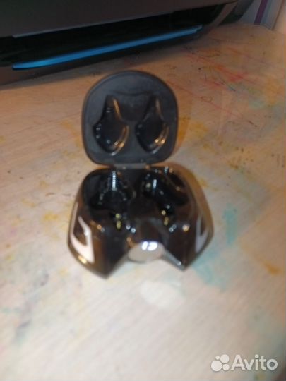 Футляр от наушников k8