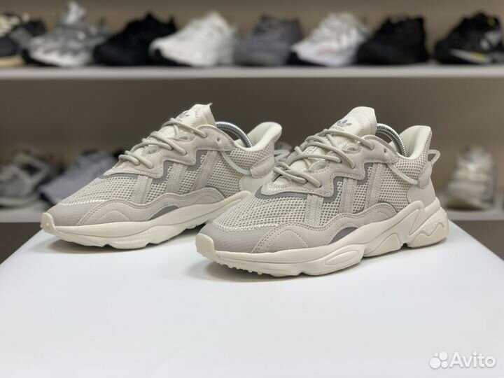 Кроссовки Adidas Ozweego