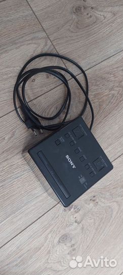 Часы радио Sony