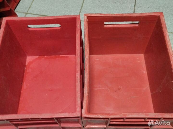 Молочные ящики