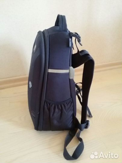 Рюкзак школьный