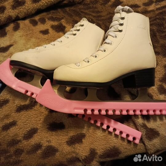 Детские коньки