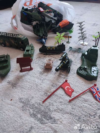 Военные машинки