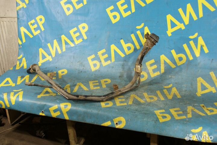 Заливная горловина бензобака Ford Mondeo 3