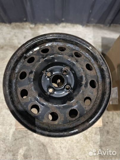 Диски штамповка r 15, Kia Rio