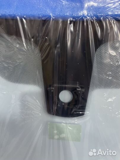 Лобовое стекло BMW X5 F15 - Ф15, F85 - Ф85