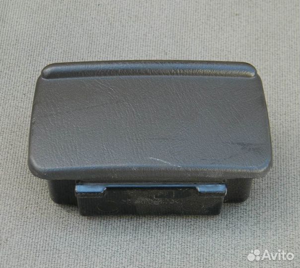 Пепельница задняя Maxima A33