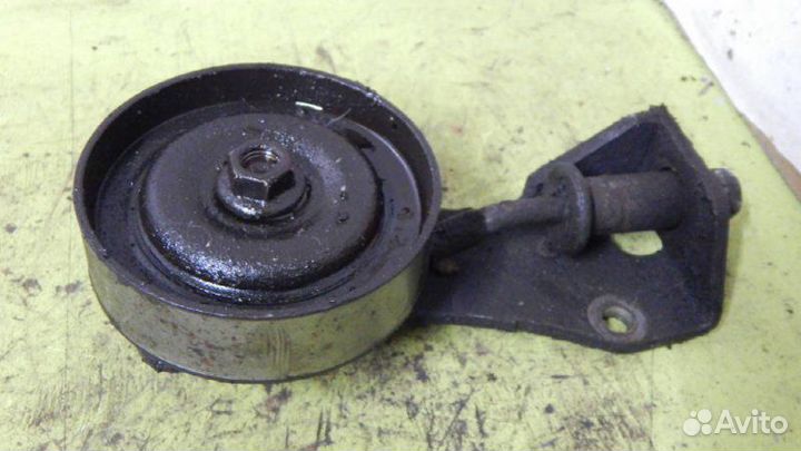 Ролик Nissan Teana J31 3.5 vq35de 2006