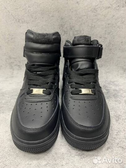 Кроссовки на зиму: Nike Air Force для всех